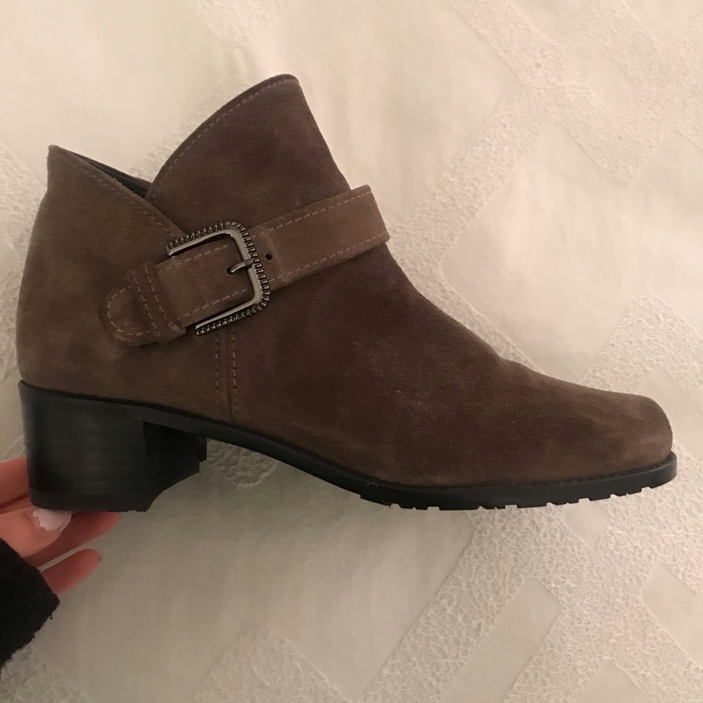 Stuart Weitzman Desert Ankle Boots